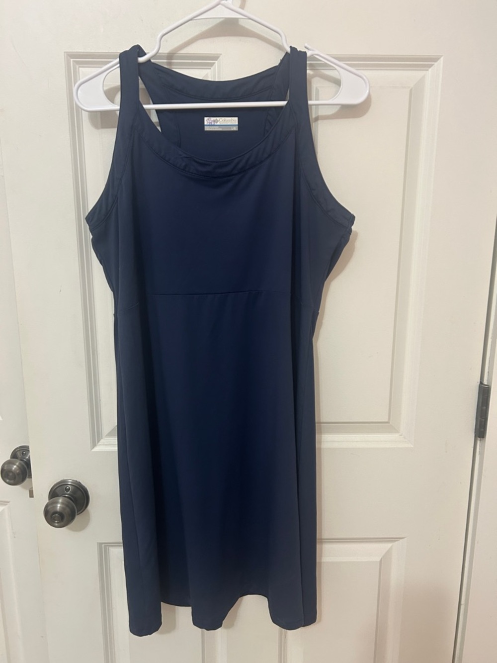 Columbia sleeveless sun, protected dress size large blue